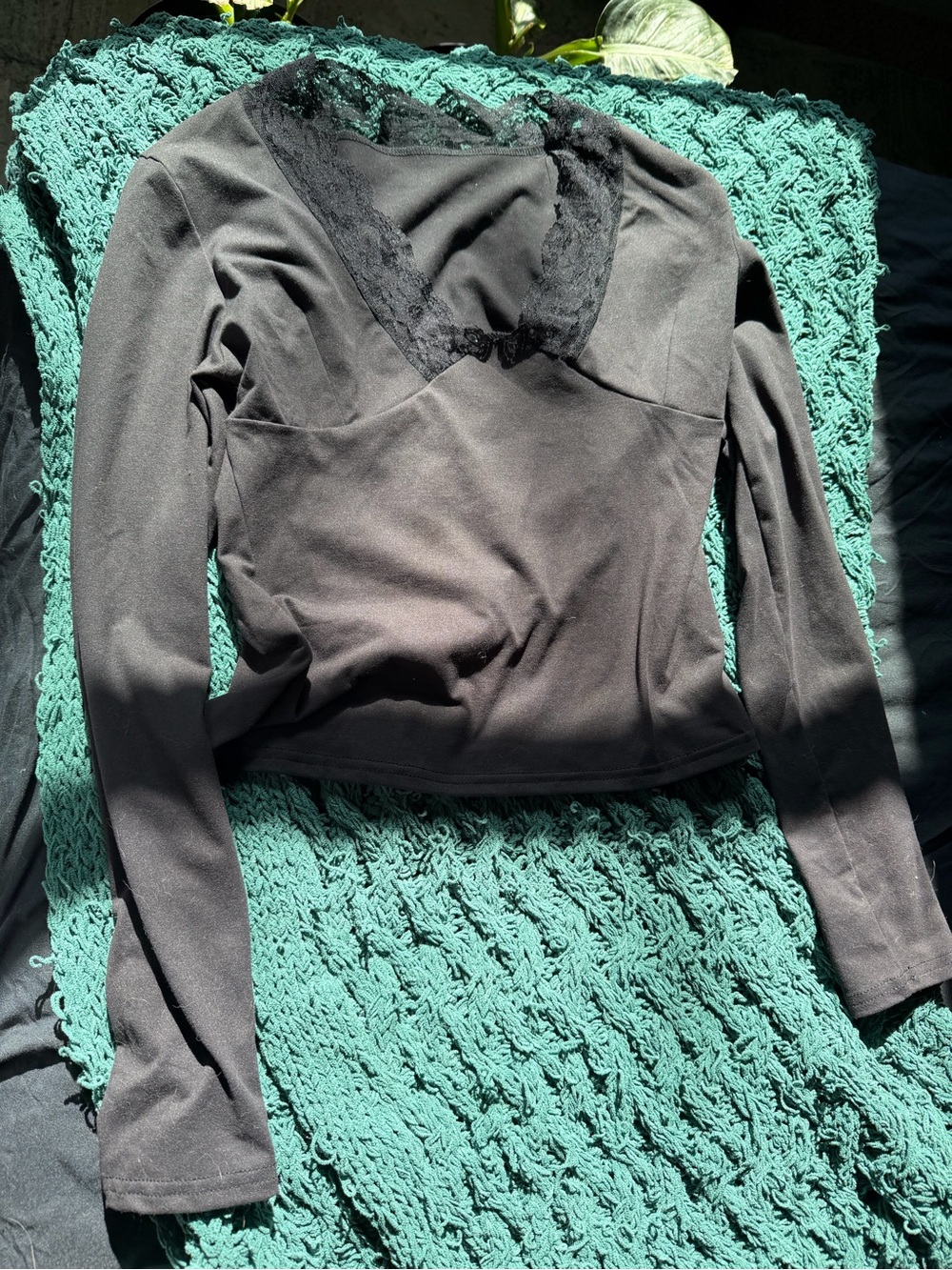 Black Lace-Trim Long Sleeve Women’s Top